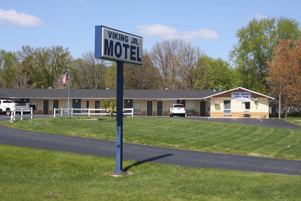 Viking Jr. Motel Hotel in Minnesota