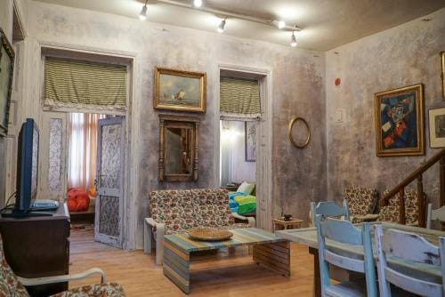 Rooster Hostel Hostel in Veliko Tarnovo