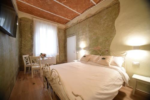 Casa Martimbola Self Check-in Hotel in Arezzo