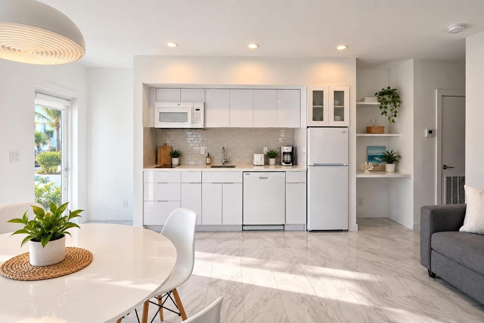 The Marlin Beachside Apartment hotel in Hollywood Beach