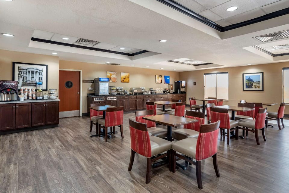 Comfort Inn & Suites Clinton - Jackson West Hotel in Mississippi