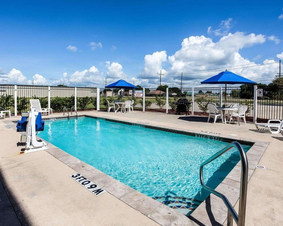 Quality Inn & Suites Houma Hotel in Houma