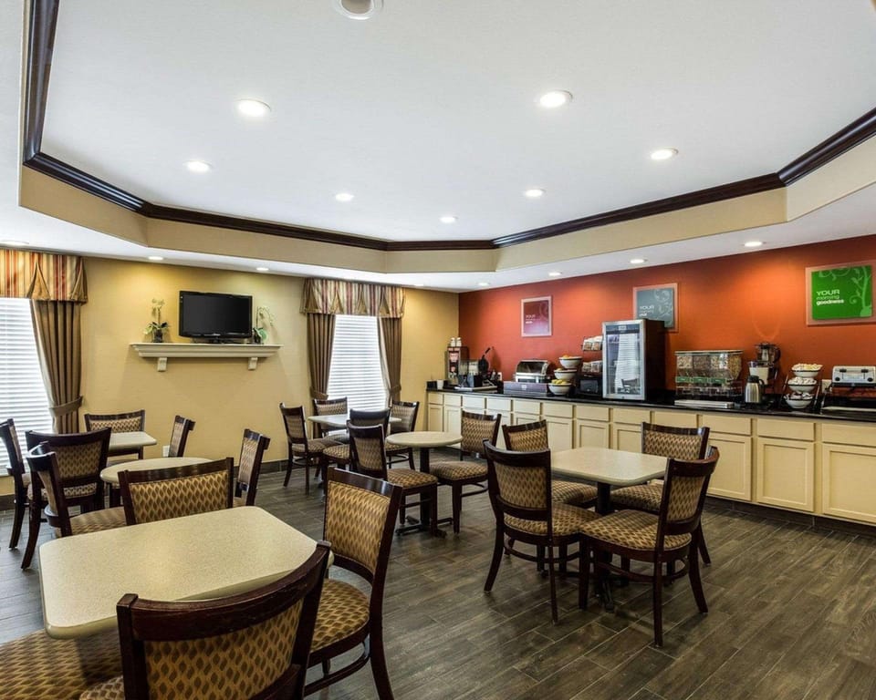 Quality Inn & Suites Houma Hotel in Houma