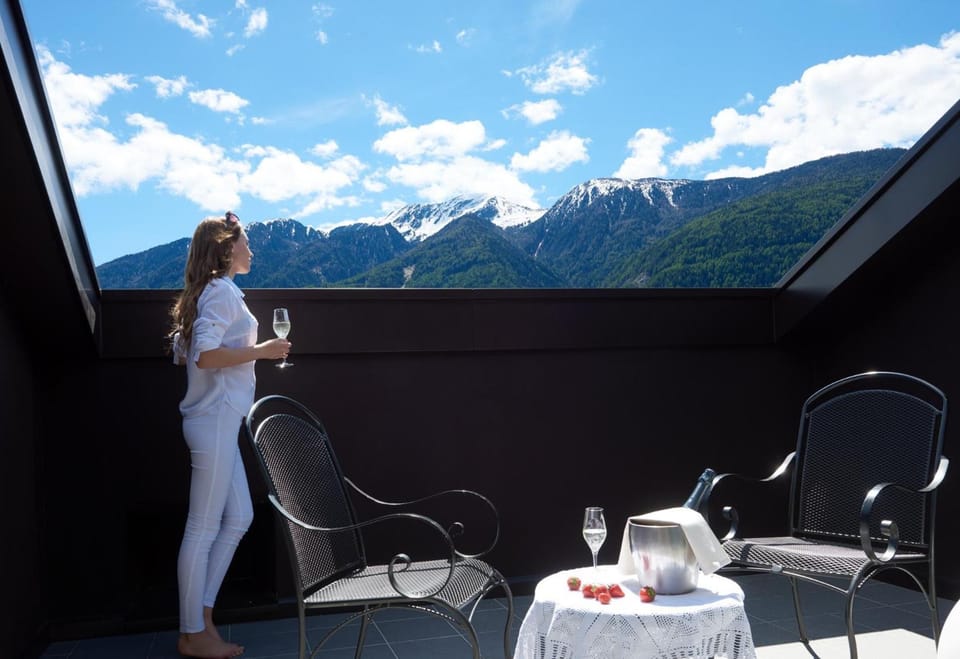 Historic Guesthouse BIRCHER B&B Apartments near Sterzing Apartment hotel in Trentino-South Tyrol