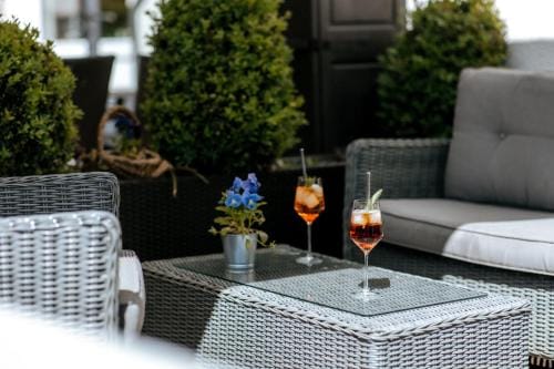 Hotel & Restaurant Kronenhof am Weser-Radweg Hotel in Hesse