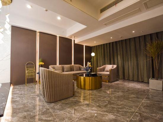 ChongQing M apartment Hotel in China