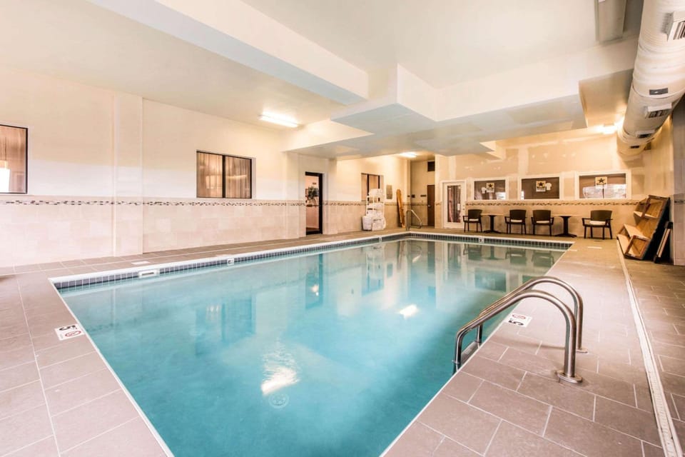 Comfort Inn & Suites Streetsboro - Kent Hotel in Ohio
