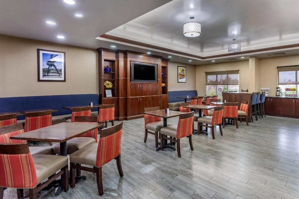Comfort Suites Olive Branch - Memphis South Hotel in Olive Branch