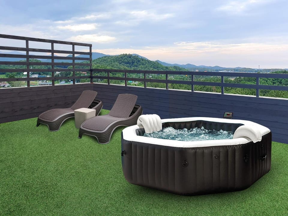 Ocean to You Resort Sokcho Seorak Beach Hotel and Condo Hotel in South Korea
