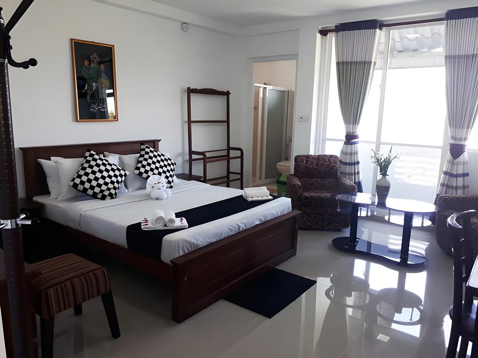 The mountain Bungalow Hotel in Nuwara Eliya