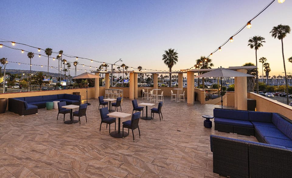 Redondo Beach Hotel, Tapestry Collection by Hilton Hotel in Redondo Beach