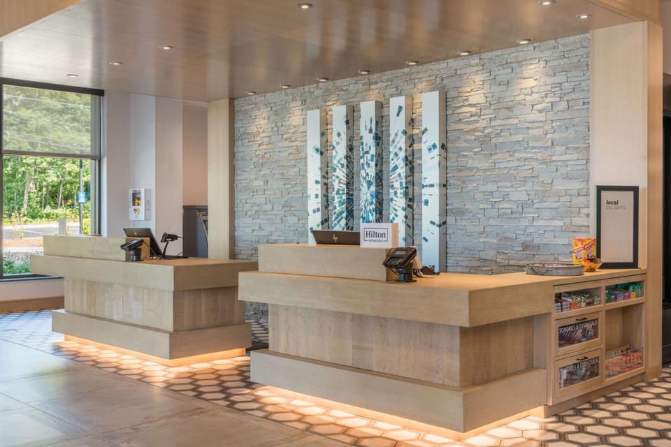 Hilton Garden Inn Boston Canton Hotel in Milton