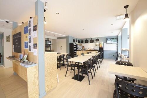 Brit Hotel Essentiel Arverne - Clermont-Ferrand Sud Hotel in Clermont-Ferrand