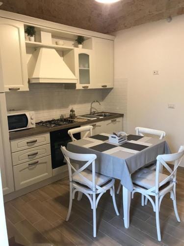 Nido di pietra-dimora in centro Hotel in Province of Taranto