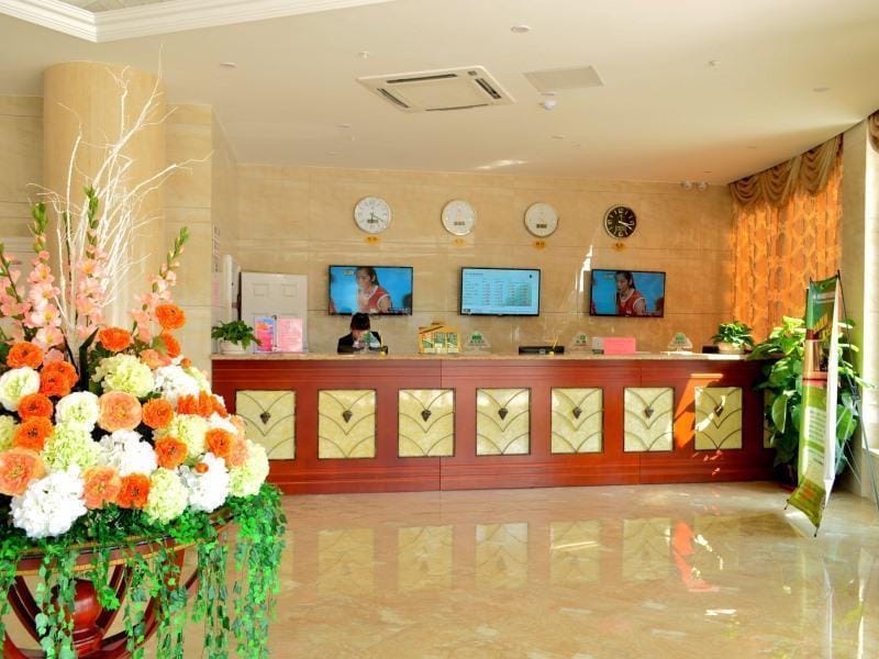 yu lan jiu dian Hotel in Qingdao