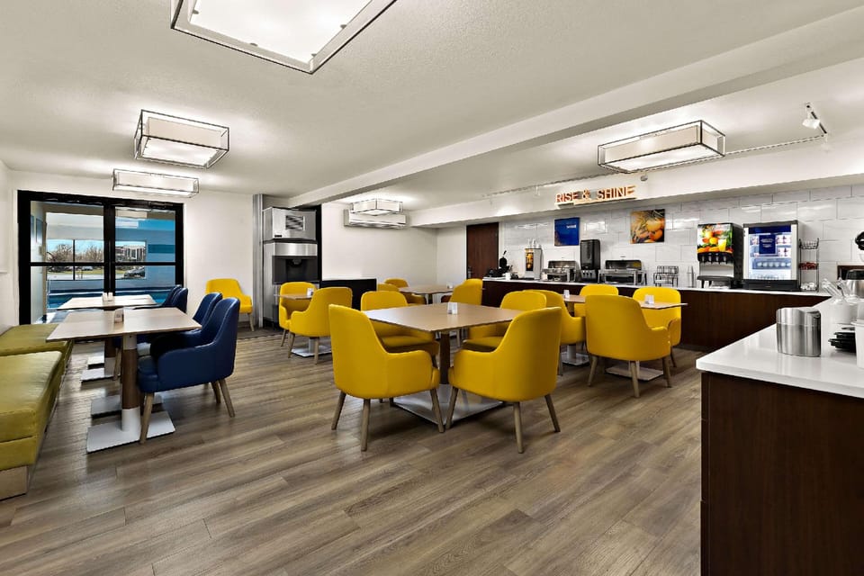 Comfort Inn & Suites Fremont Hotel in Ohio