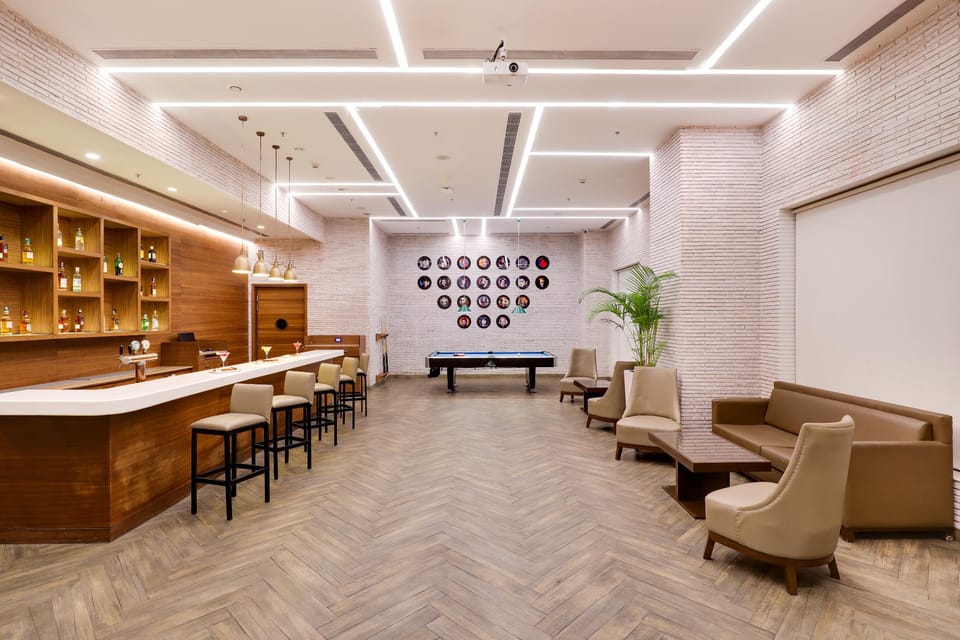 Lemon Tree Hotel Sector 60 Gurugram Hotel in Gurugram