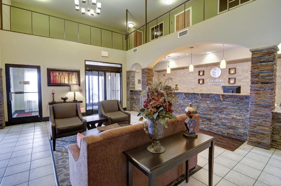 Comfort Inn & Suites Amarillo West Near Medical Center Hotel in Amarillo
