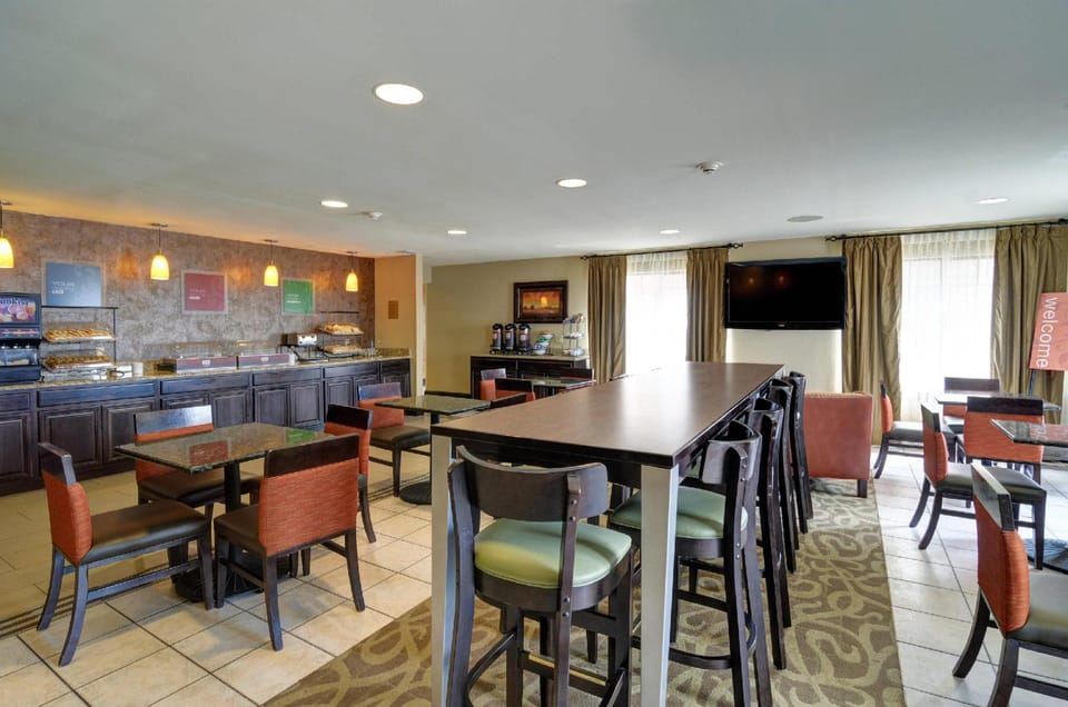 Comfort Inn & Suites Amarillo West Near Medical Center Hotel in Amarillo