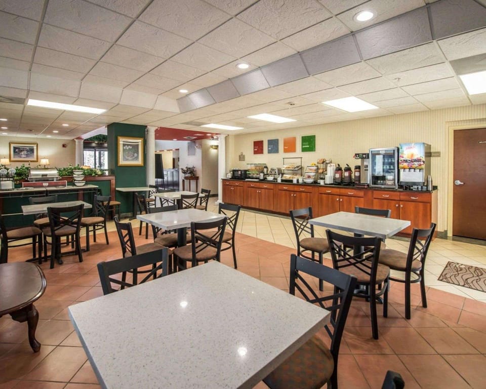 Comfort Inn & Suites Morganton South Hotel in Morganton