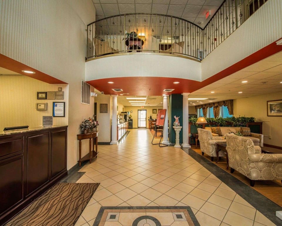 Comfort Inn & Suites Morganton South Hotel in Morganton