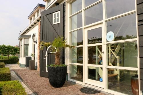 Oostmolenhoeve B&B Hotel in Goes