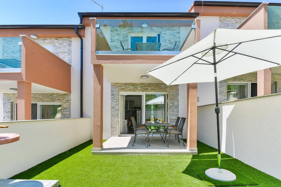 Cascada villas by Adex Travel Hotel in Zadar County