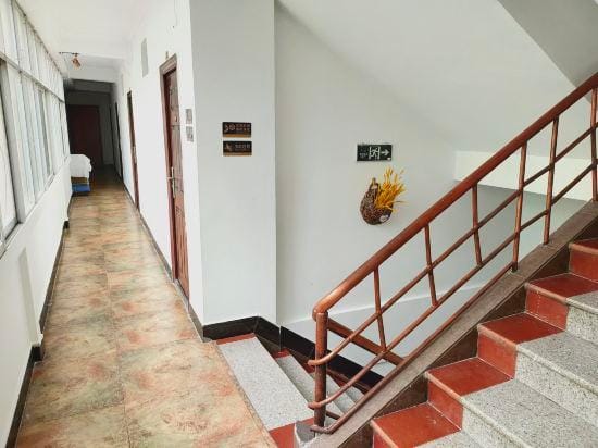 mu yi seng hotal Hotel in China
