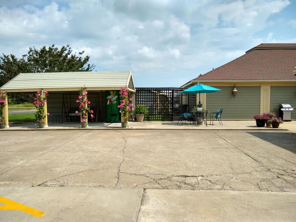 Southern Comfort Suites Motel in Kentucky