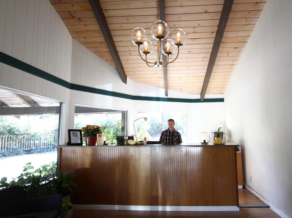 The Occidental Lodge Hotel in Occidental