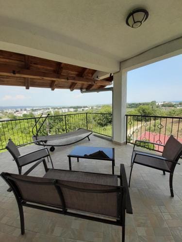 Guest House Aldin Hotel in Ulcinj Municipality
