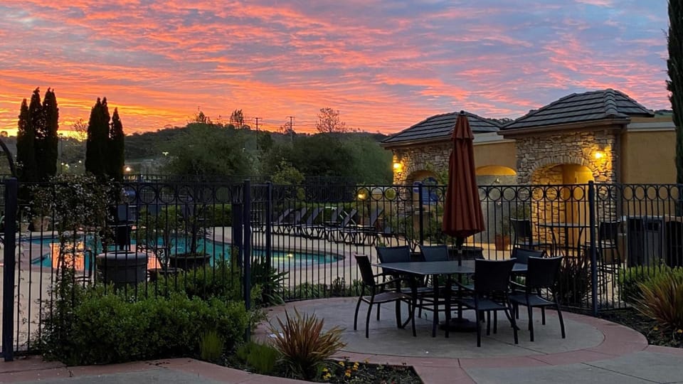 Holiday Inn Express Hotel & Suites El Dorado Hills By IHG Hotel in El Dorado Hills