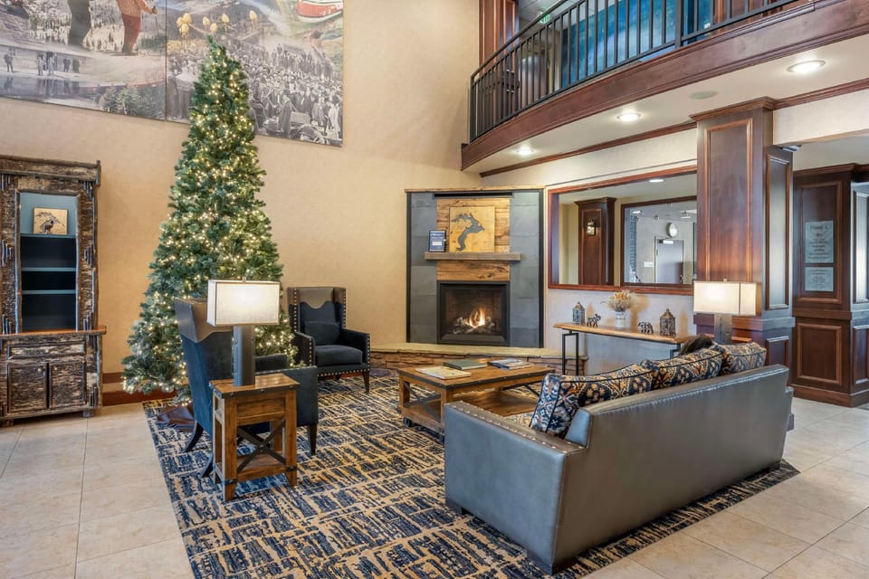 Best Western Plus Ponderay Mountain Lodge Hotel in Ponderay
