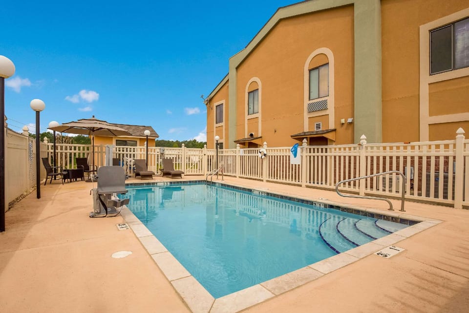 Quality Inn Thomasville-Northpark Hotel in Alabama