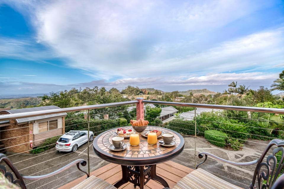 Maleny Terrace Cottages Motel in Maleny