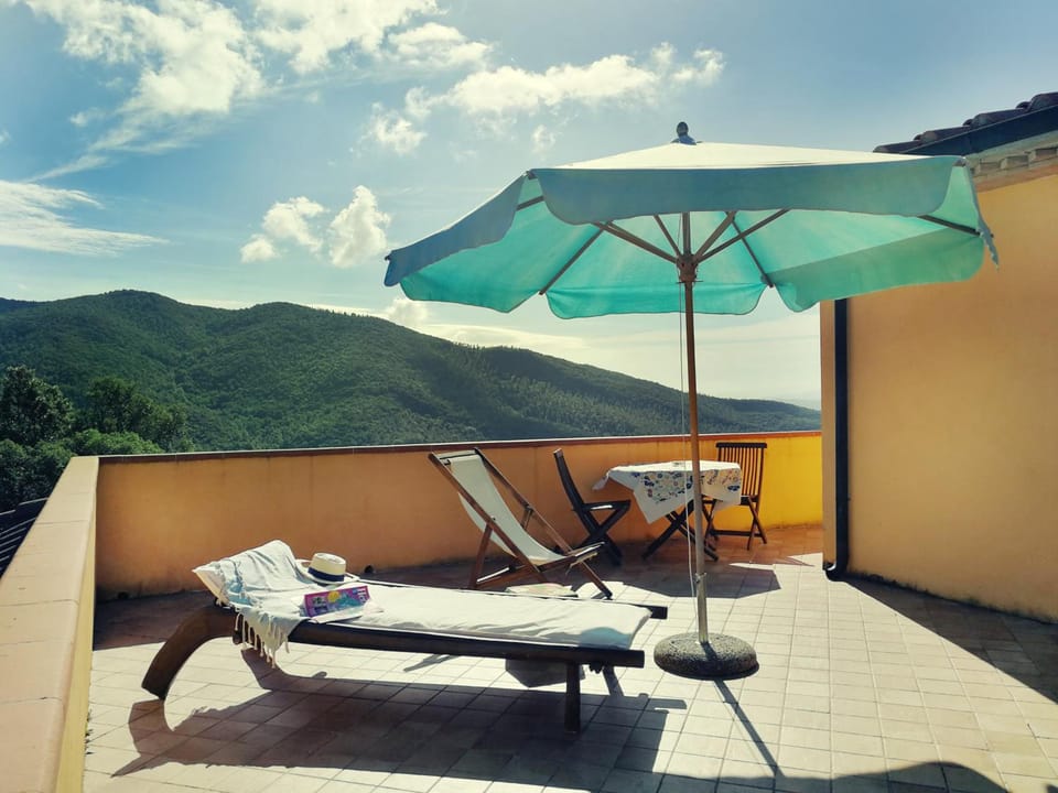 Casale Pundarika Riparbella Apartment hotel in Tuscany