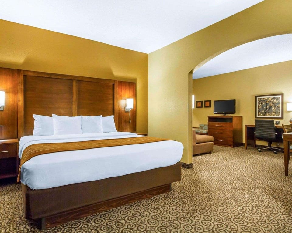 Suite room