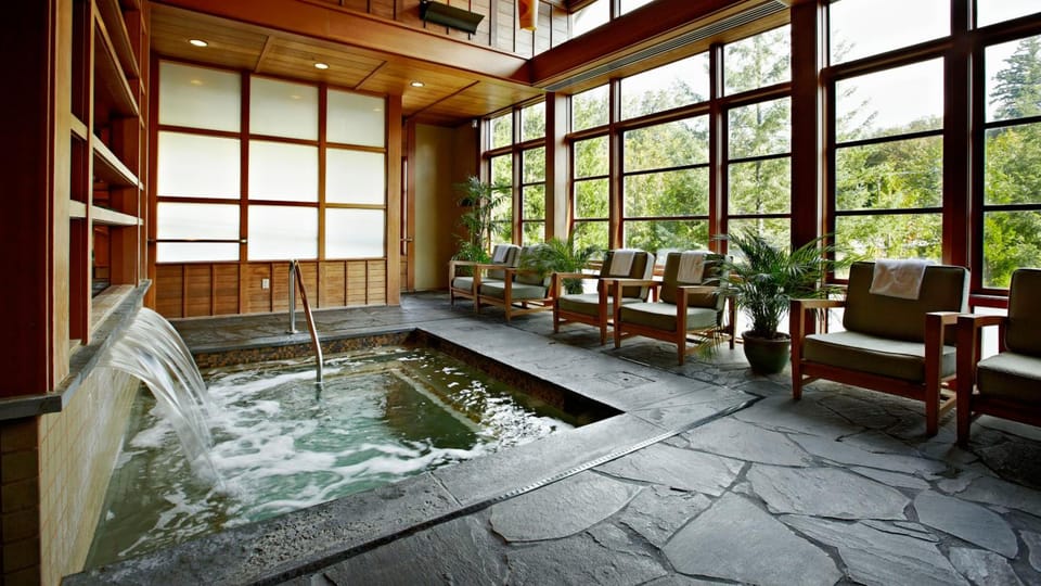 Salish Lodge & Spa Lodge in King County