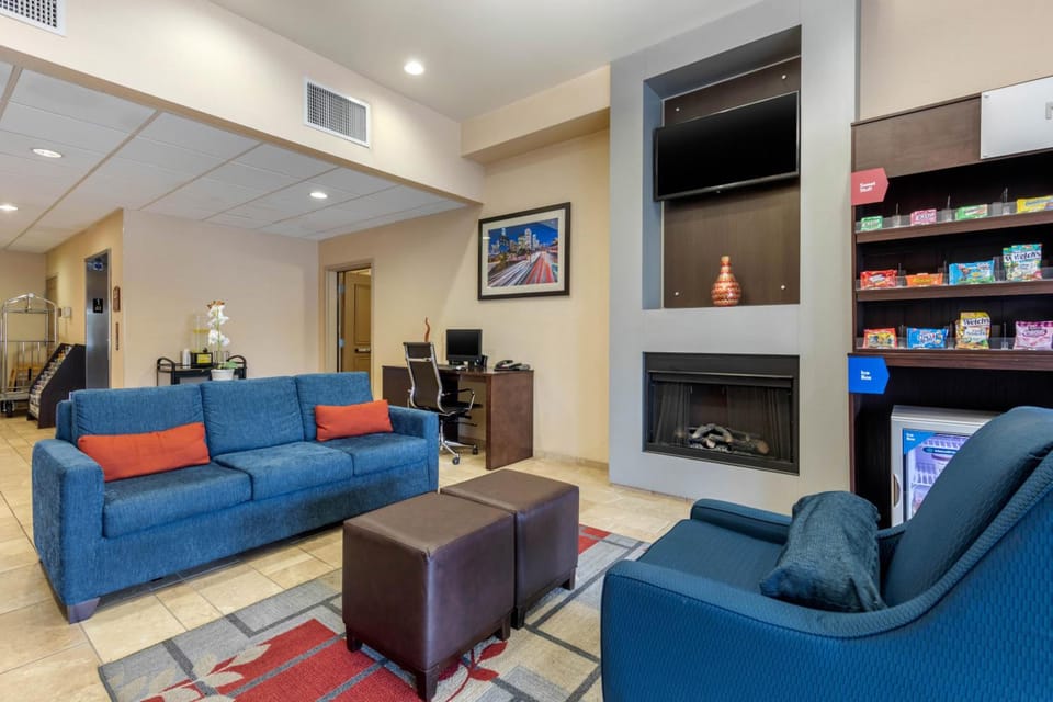 Comfort Suites Near City of Industry - Los Angeles Hotel in West Covina