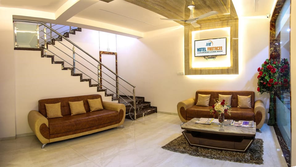 Hotel Fantacee Hotel in Maharashtra