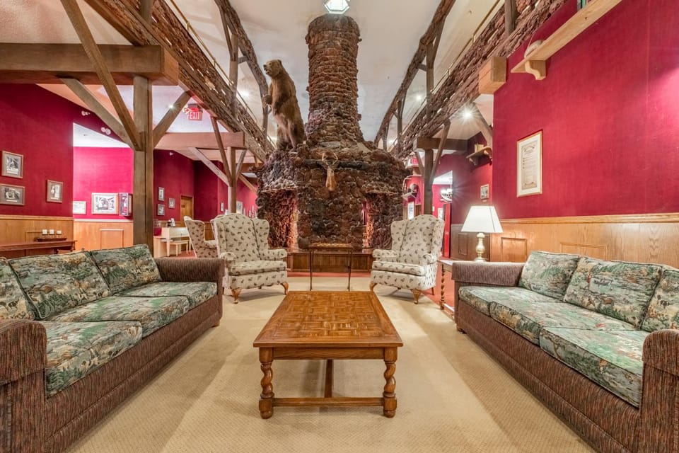 Heidelberg Inn Hotel in June Lake