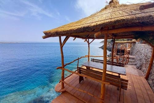 Rooms by the sea Cove Pokrivenik, Hvar - 2069 Hotel in Dubrovnik-Neretva County