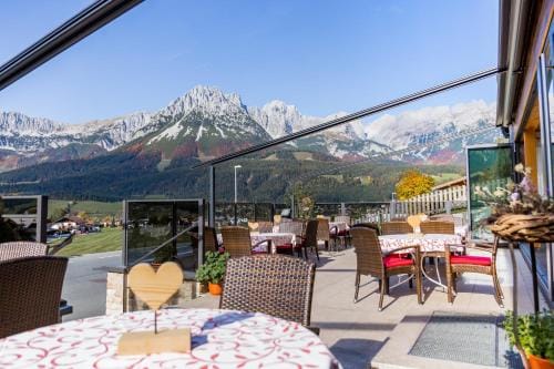 Cafe-Restaurant Bettina Hotel in Ellmau