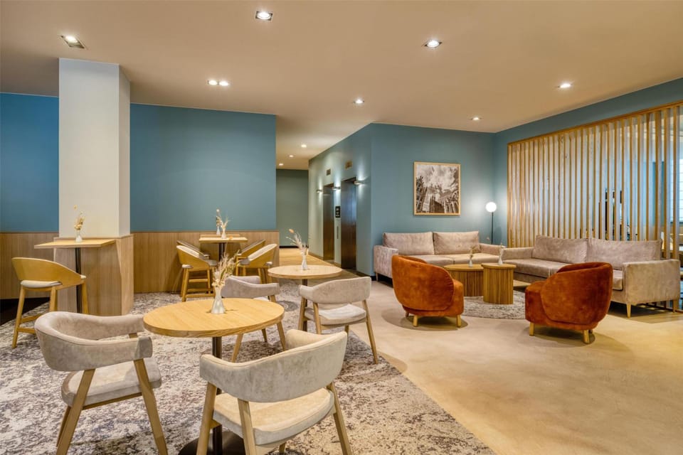 Radisson Hotel Brussels Centre Midi Hotel in Saint-Gilles