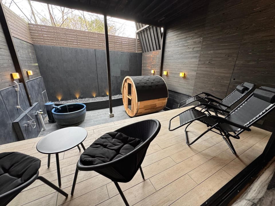 LaLa Resort (Adult Only) Love hotel in Kobe