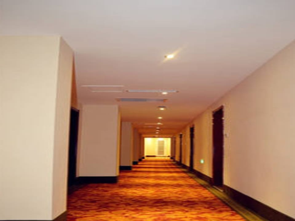 GreenTree Inn Zaozhuang Tengzhou Railway Station Middle Fuqian Road Shell Hotel Hotel in Jiangsu