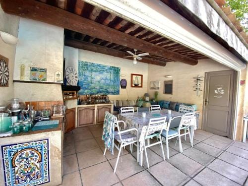 « CARPE DIEM » Hotel in Aix-en-Provence