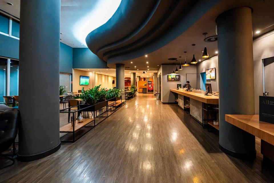 ibis Santo Andre - Hotel na Av Industrial e perto do Grand Plaza Hotel in Santo André