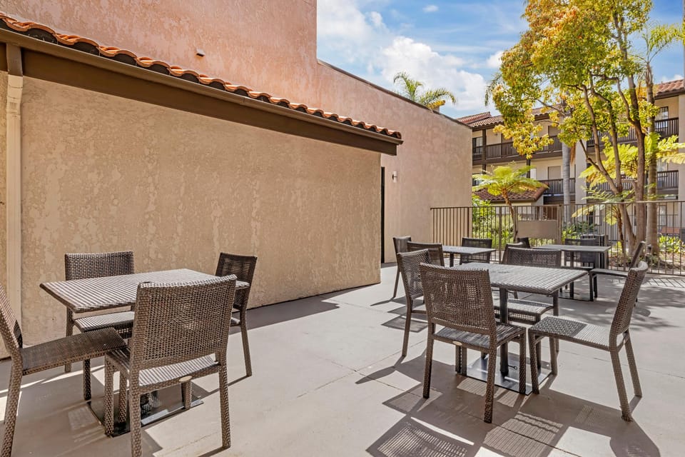 Best Western Carlsbad by the Sea Hotel in Carlsbad