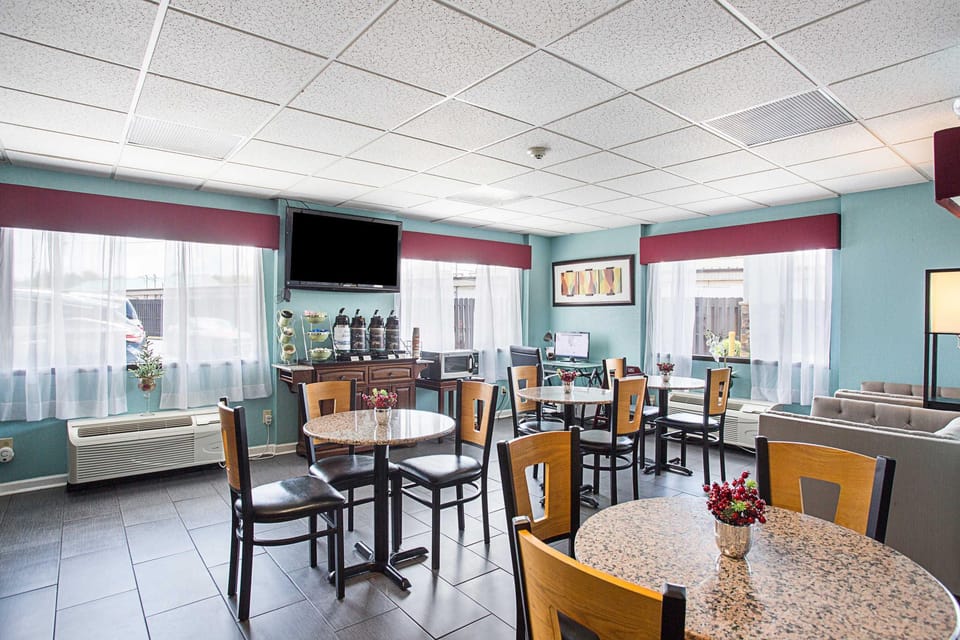 Quality Inn Kingston Springs Hotel in Tennessee